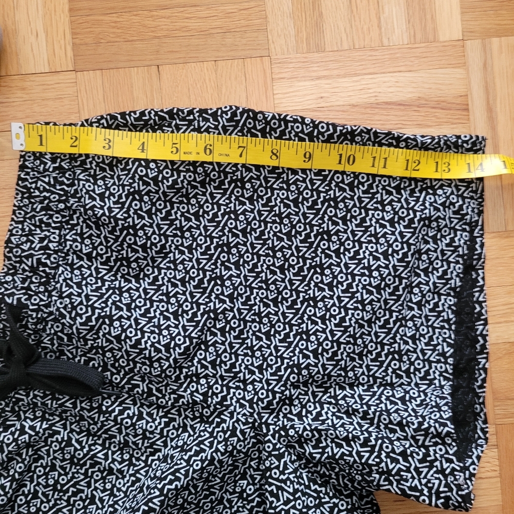 SIMONS Funky Print Retro Short - Picture 3 of 5